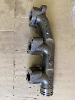 EXHAUST MANIFOLD